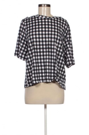 Damen Shirt United Colors Of Benetton, Größe XL, Farbe Mehrfarbig, Preis 17,99 €