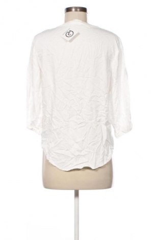 Damen Shirt VILA, Größe M, Farbe Weiß, Preis € 13,99