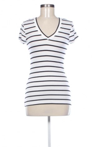 Damen Shirt Zenana, Größe S, Farbe Mehrfarbig, Preis 10,00 €