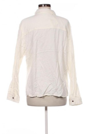 Дамска риза Atlas For Women, Размер XXL, Цвят Бял, Цена 25,99 лв.
