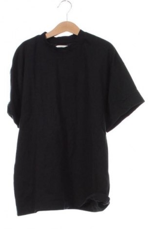 Γυναικείο t-shirt Reserved, Μέγεθος XS, Χρώμα Μαύρο, Τιμή 8,70 €