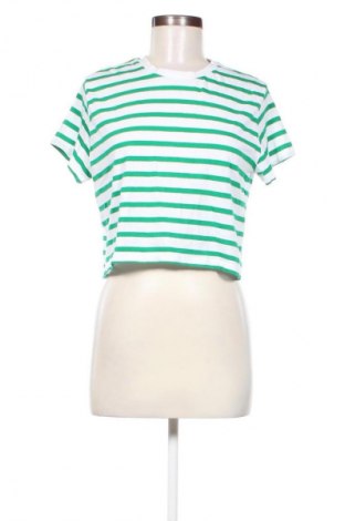 Γυναικείο t-shirt Stradivarius, Μέγεθος S, Χρώμα Πολύχρωμο, Τιμή 8,70 €