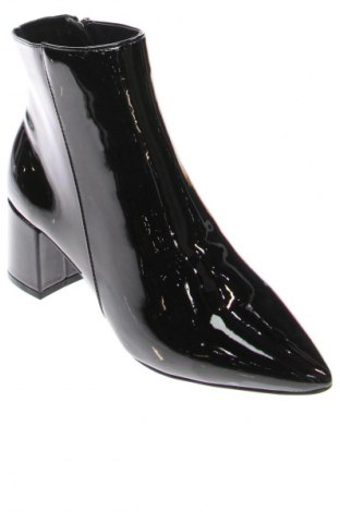 Damen Stiefeletten Chattawak, Größe 37, Farbe Schwarz, Preis 96,99 €
