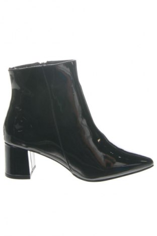 Damen Stiefeletten Chattawak, Größe 37, Farbe Schwarz, Preis 96,99 €