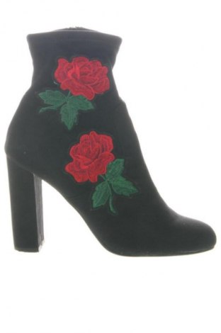 Dámské poltopánky Steve Madden, Veľkosť 39, Farba Viacfarebná, Cena  49,10 €