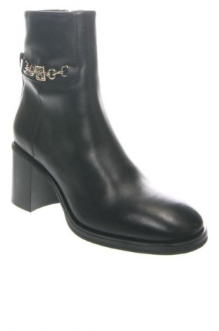 Dámské poltopánky Tommy Hilfiger, Veľkosť 40, Farba Čierna, Cena  127,95 €