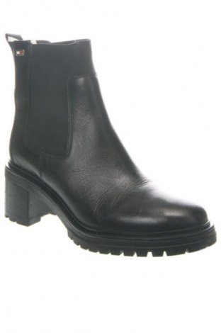 Damen Stiefeletten Tommy Hilfiger, Größe 38, Farbe Schwarz, Preis 197,99 €