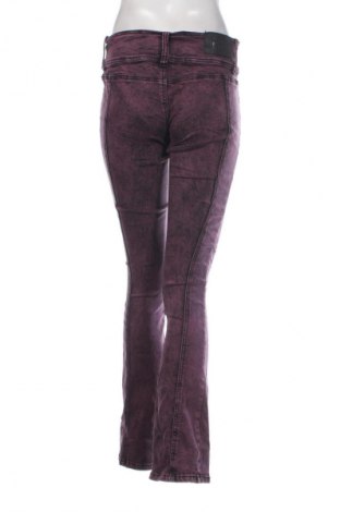 Damskie jeansy BDG, Rozmiar M, Kolor Różowy, Cena 54,99 zł