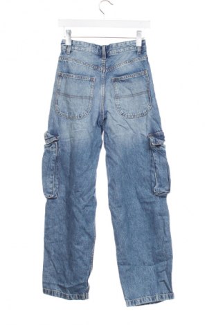 Dámske džínsy  Bershka, Veľkosť XS, Farba Modrá, Cena  6,95 €