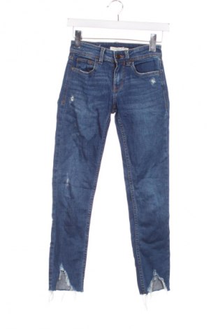 Blugi de femei Bershka, Mărime XXS, Culoare Albastru, Preț 98,99 Lei