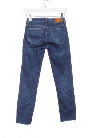 Blugi de femei Bershka, Mărime XXS, Culoare Albastru, Preț 98,99 Lei