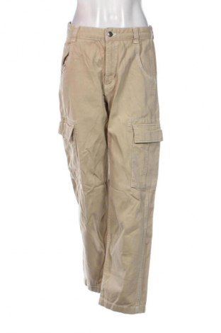 Γυναικείο Τζίν Bershka, Μέγεθος M, Χρώμα  Μπέζ, Τιμή 7,99 €