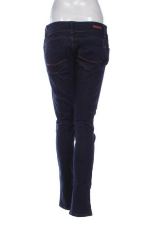 Дамски дънки Cross Jeans, Размер L, Цвят Син, Цена 46,99 лв.