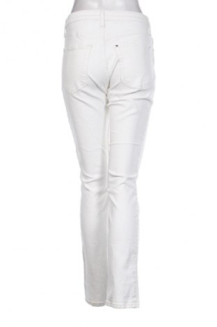 Dámske džínsy  H&M, Veľkosť M, Farba Biela, Cena  14,95 €