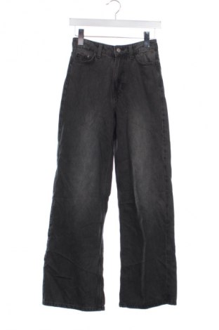 Дамски дънки H&M, Размер XS, Цвят Черен, Цена 29,99 лв.