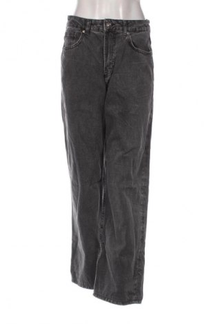 Dámske džínsy  H&M Divided, Veľkosť S, Farba Sivá, Cena  14,83 €