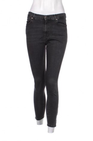 Damskie jeansy Hugo Boss, Rozmiar M, Kolor Szary, Cena 315,36 zł