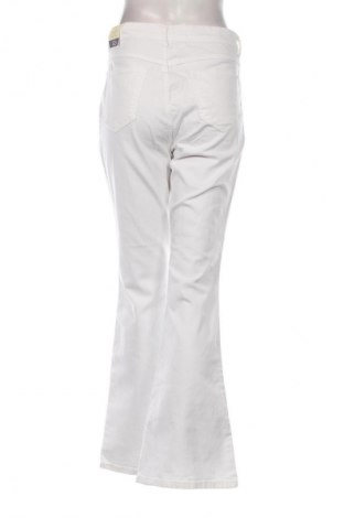 Damskie jeansy LCW, Rozmiar XL, Kolor Biały, Cena 105,75 zł