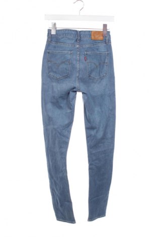 Γυναικείο Τζίν Levi's, Μέγεθος M, Χρώμα Μπλέ, Τιμή 19,99 €