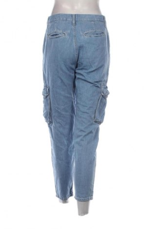 Blugi de femei Levi's, Mărime M, Culoare Albastru, Preț 197,00 Lei