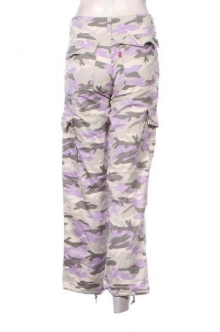 Dámske džínsy  Levi's, Veľkosť S, Farba Viacfarebná, Cena  17,95 €