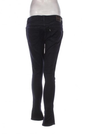 Дамски дънки Levi's, Размер XL, Цвят Син, Цена 75,99 лв.