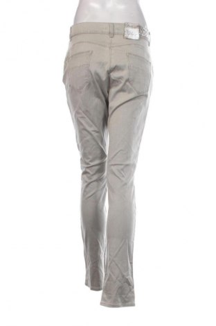 Damen Jeans Made In Italy, Größe L, Farbe Beige, Preis 31,99 €
