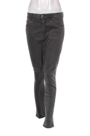 Damen Jeans Mohito, Größe M, Farbe Grau, Preis 14,91 €