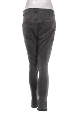 Damen Jeans Mohito, Größe M, Farbe Grau, Preis 14,91 €