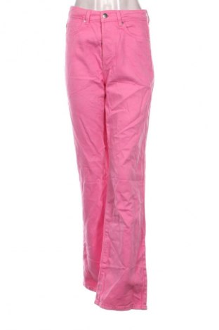 Damskie jeansy Never Denim, Rozmiar M, Kolor Różowy, Cena 134,99 zł