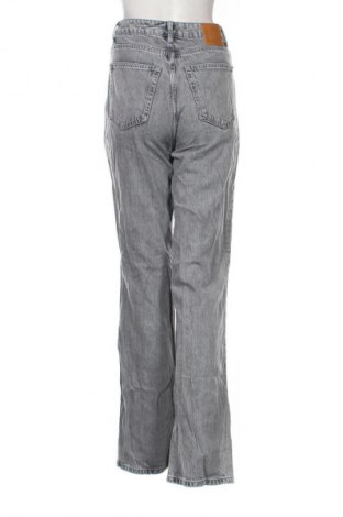 Damen Jeans Never Denim, Größe S, Farbe Grau, Preis 28,99 €