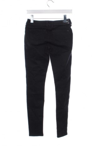 Дамски дънки Pepe Jeans, Размер S, Цвят Черен, Цена 174,99 лв.