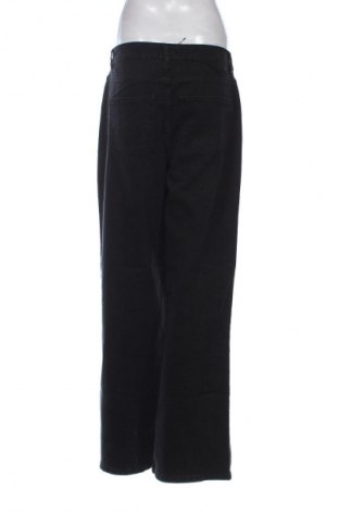 Damskie jeansy Pieces, Rozmiar M, Kolor Czarny, Cena 252,99 zł
