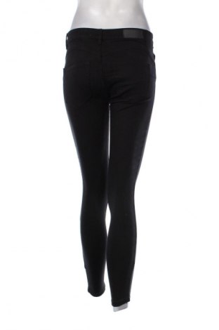 Dámske džínsy  Pull&Bear, Veľkosť M, Farba Čierna, Cena  14,77 €