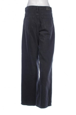 Blugi de femei Pull&Bear, Mărime M, Culoare Gri, Preț 76,32 Lei