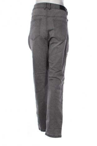 Dámske džínsy  Sheego, Veľkosť 3XL, Farba Sivá, Cena  54,95 €