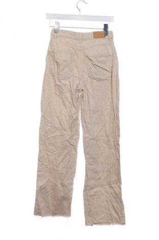 Dámske džínsy  Stradivarius, Veľkosť XS, Farba Béžová, Cena  16,95 €