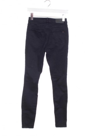 Dámske džínsy  Tommy Hilfiger, Veľkosť S, Farba Modrá, Cena  47,95 €