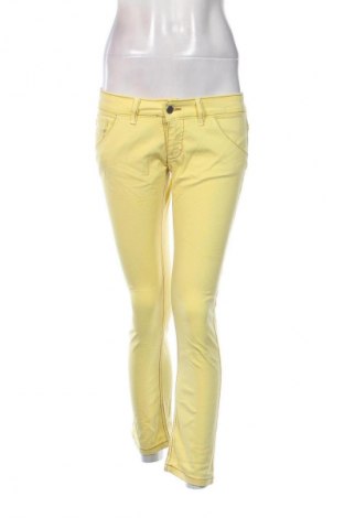 Damskie jeansy Unbranded, Rozmiar M, Kolor Żółty, Cena 95,99 zł