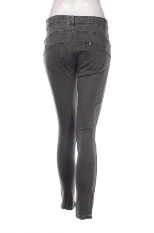 Γυναικείο Τζίν Unbranded, Μέγεθος XL, Χρώμα Γκρί, Τιμή 18,99 €