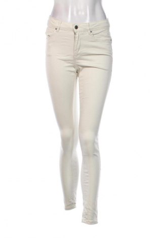 Дамски дънки Vero Moda, Размер S, Цвят Екрю, Цена 34,99 лв.