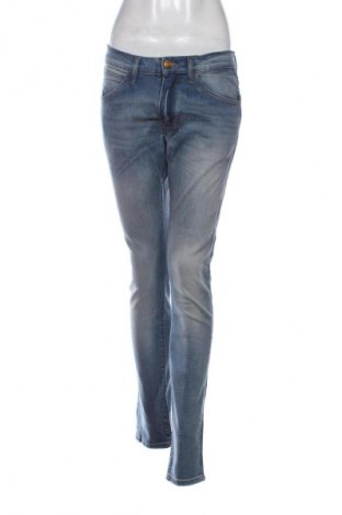 Damskie jeansy Wrangler, Rozmiar M, Kolor Niebieski, Cena 564,99 zł
