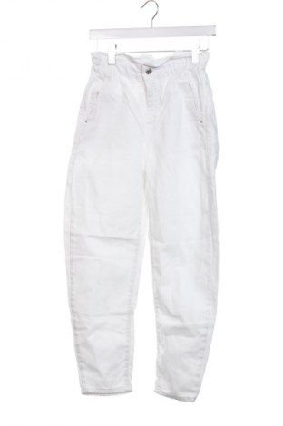 Damen Jeans Zara, Größe XS, Farbe Weiß, Preis 13,82 €