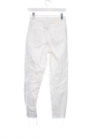 Damen Jeans Zara, Größe XS, Farbe Weiß, Preis € 18,99