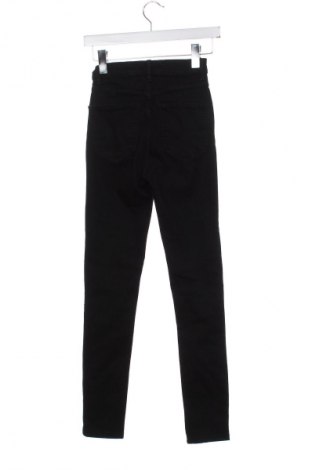 Дамски дънки Zara, Размер S, Цвят Черен, Цена 27,99 лв.
