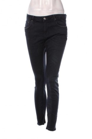 Blugi de femei Zara, Mărime L, Culoare Albastru, Preț 91,99 Lei