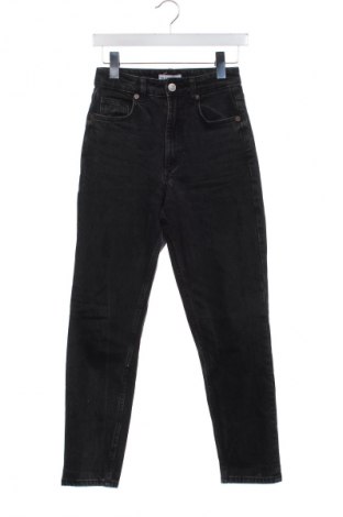 Dámske džínsy  Zara, Veľkosť XS, Farba Čierna, Cena  13,80 €