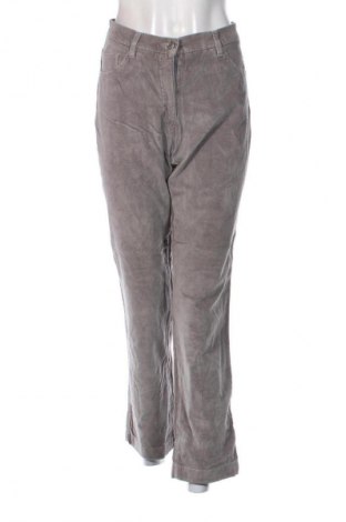 Damen Cordhose Brax, Größe L, Farbe Grau, Preis 46,99 €