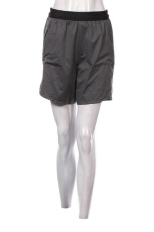 Damen Shorts Adidas, Größe S, Farbe Mehrfarbig, Preis € 21,99