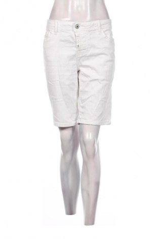 Pantaloni scurți de femei Denim 1982, Mărime M, Culoare Alb, Preț 57,99 Lei